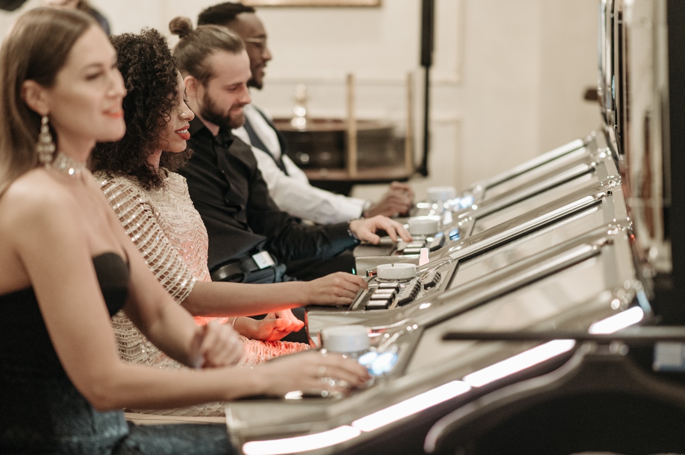 casino et jeux vidéo : illustration combinant éléments de casino en ligne et jeux vidéo